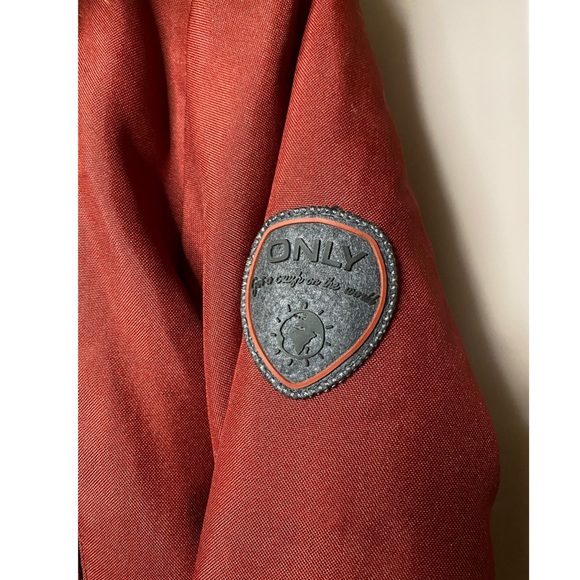 Only winter jacket - Picture 4 of 8